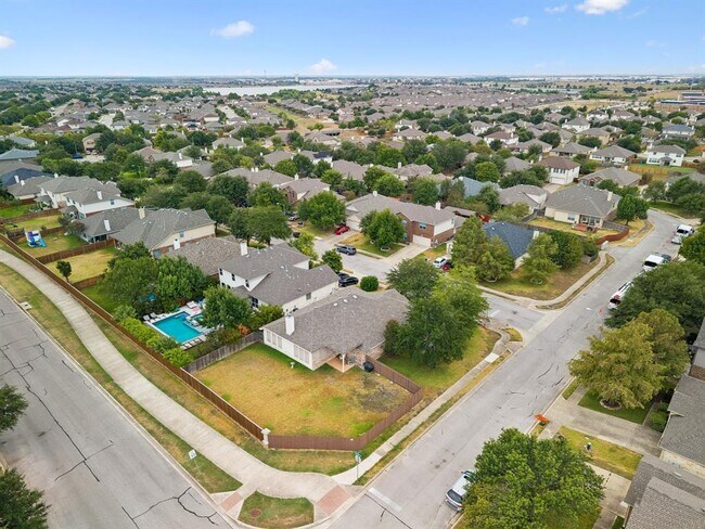 Building Photo - 3400 Trickling Springs Way