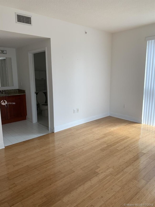 Building Photo - 7270 SW 88th St