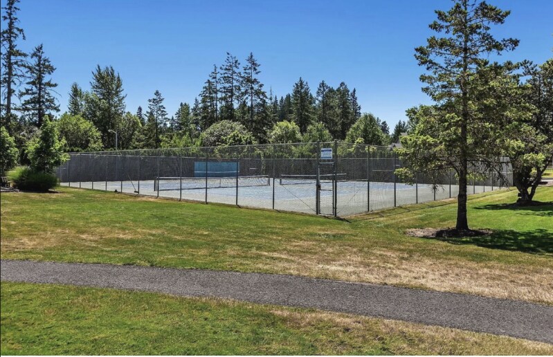 Building Photo - 1328 NE Parkside Dr