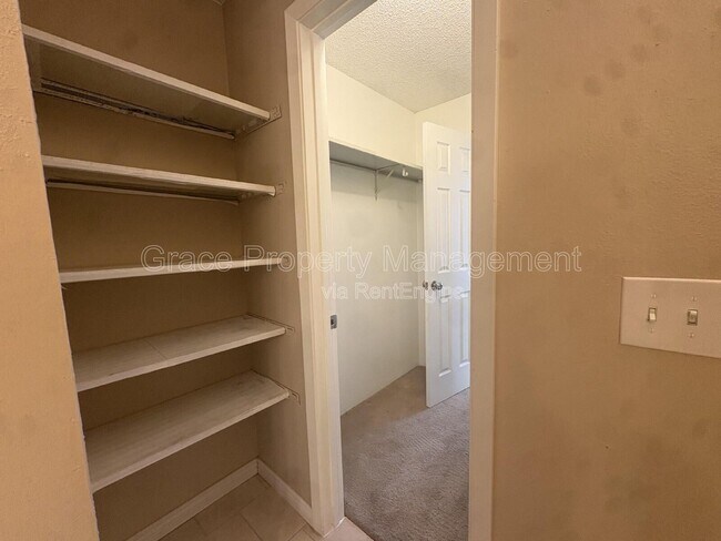 Building Photo - 2740 W 86th Ave