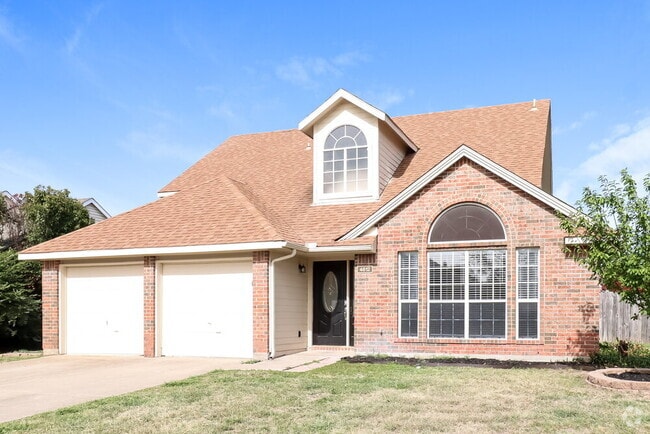 Building Photo - 4612 Greenwich Dr