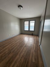 Building Photo - Soldoris