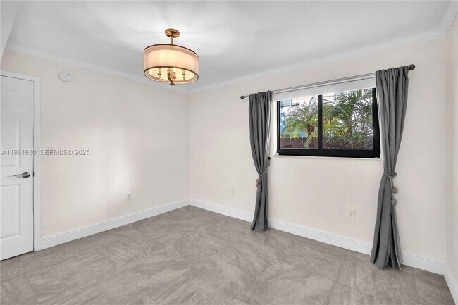 Building Photo - 3265 Virginia St