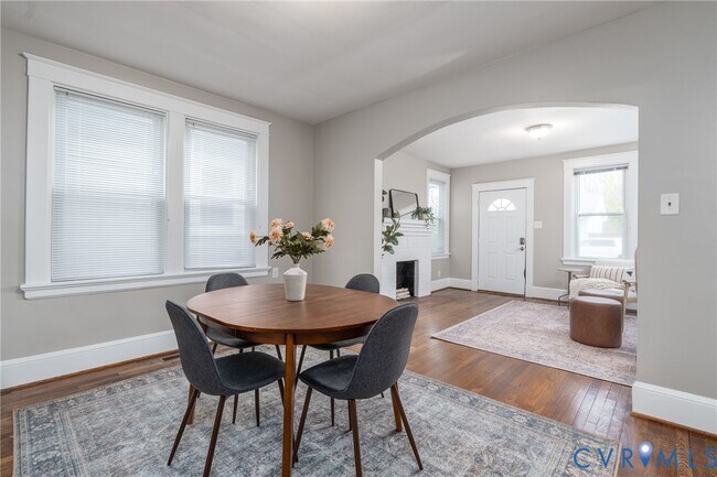 Building Photo - 3108 Stockton St