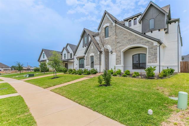 Building Photo - 2104 Palafox Dr