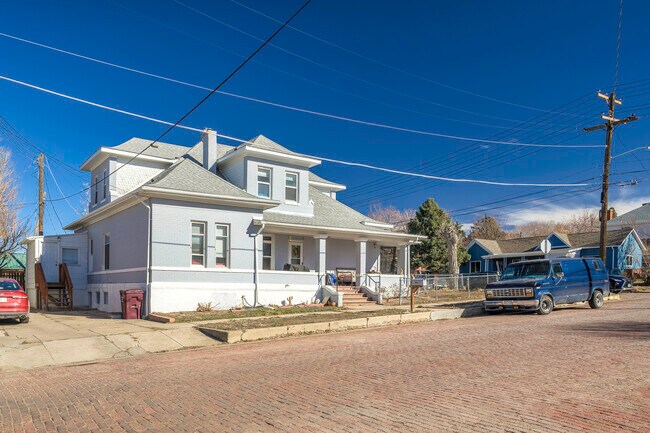 Front - 108 S Spruce St