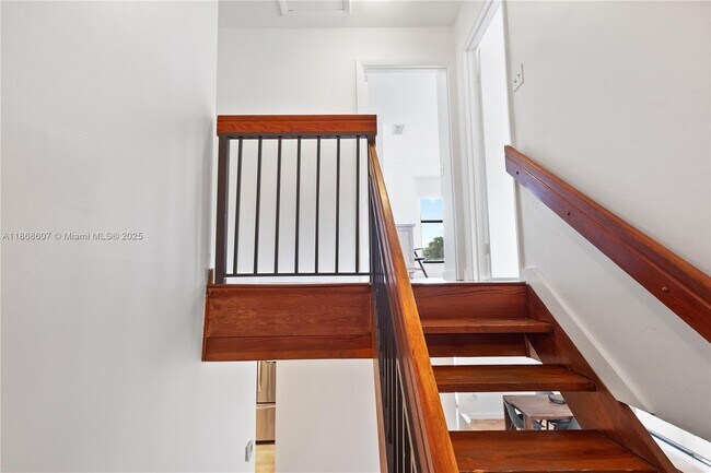 Building Photo - 9946 Costa Del Sol Blvd