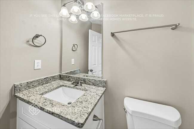 Building Photo - 6984 Forest Manor Dr