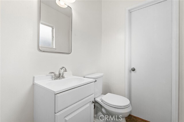 Building Photo - 8232 Malven Ave