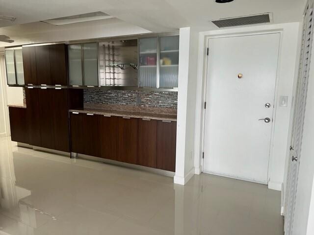 Building Photo - 1151 N Fort Lauderdale Beach Blvd