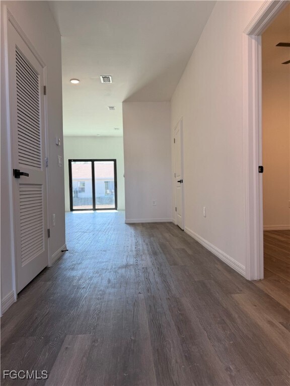 Building Photo - 5205-5207 30th St SW