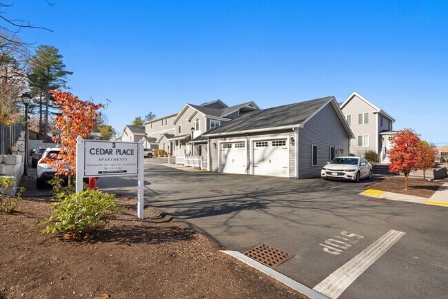 Building Photo - 3 Burke Ln