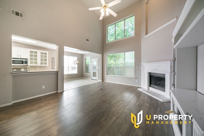 Building Photo - Location! Location! Two bedrooms downstair...