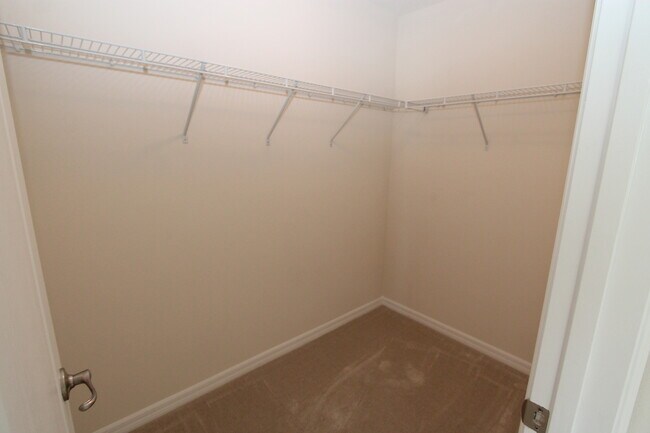 Building Photo - Winter Springs - 3 Bedroom, 3 Bathroom - $1,950.00