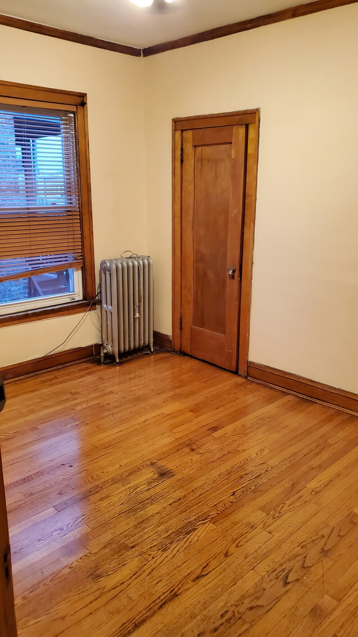 Full size Bedroom 2 - 8057 S Sangamon St