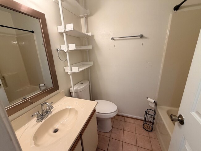Building Photo - 4515 Renwood Ct
