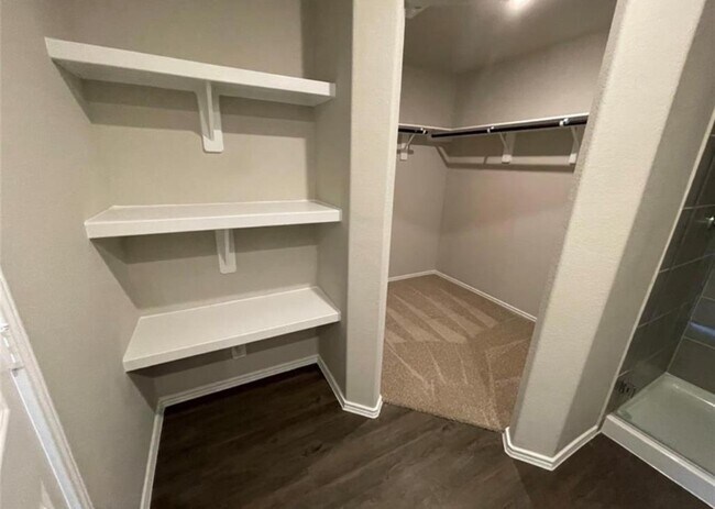 Building Photo - 25202 Pomegranate Pl