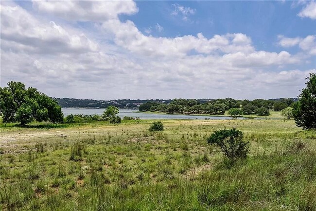 Building Photo - 3 BR/2 BA - 1554 SF Home in LAGO VISTA!!!