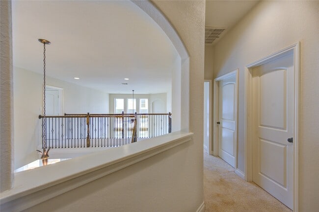 Building Photo - 6730 Sotoria Ln