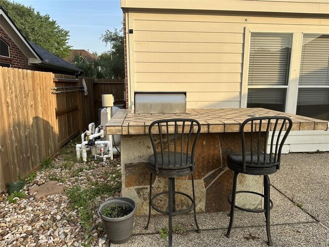 Building Photo - 23806 Allingham Ln