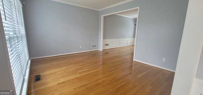 Building Photo - 165 Ascalon Ct