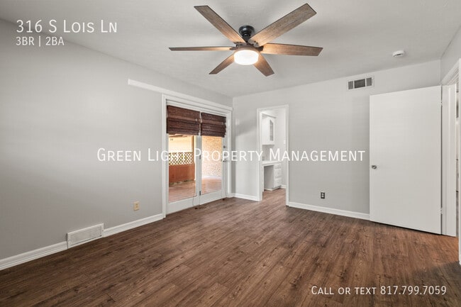 Building Photo - 316 S Lois Ln