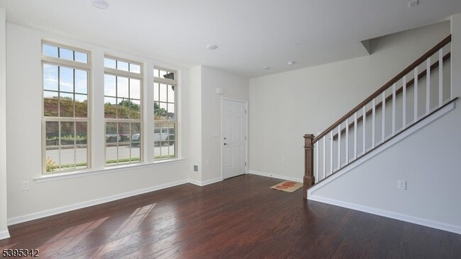 Building Photo - 95 Robeson St