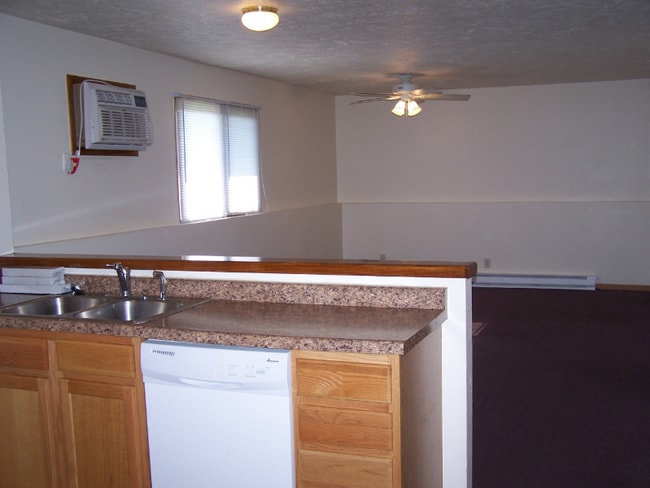 Building Photo - 3969 Eagle Dr