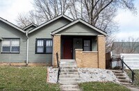 Building Photo - Charming 1-Bedroom Duplex in Indianapolis with Spacious Layout and Convenient Location