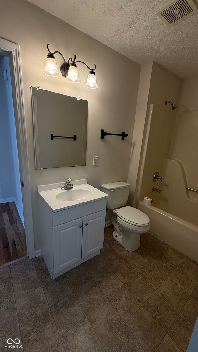 Building Photo - 2119 Galaxy Dr