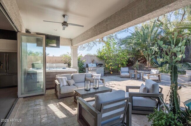 Building Photo - 7692 E Phantom Way