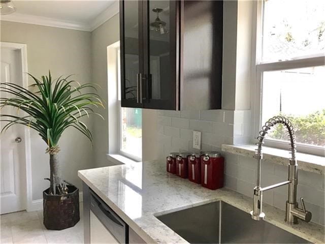 Building Photo - 5519 Ariel St