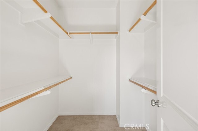 Building Photo - 75 Lupari