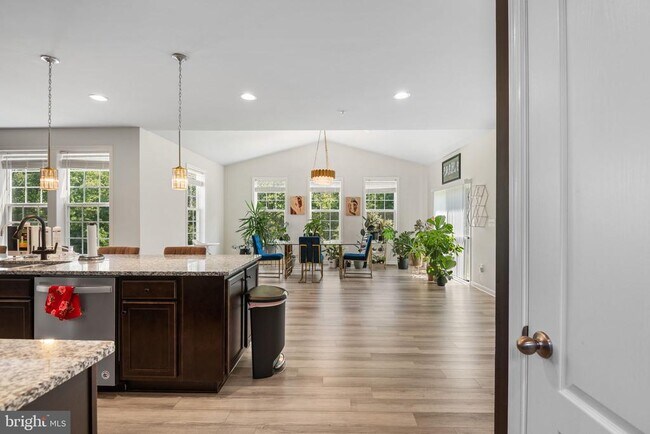 Building Photo - 6640 Timber Ridge Ln