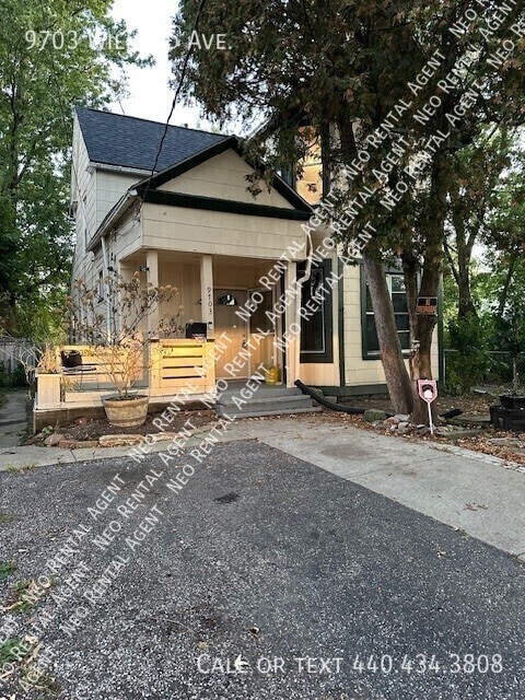 Building Photo - 9703 Willard Ave