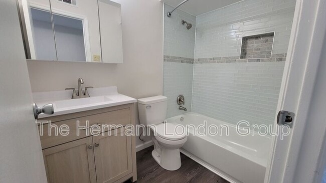 Building Photo - 59 Cedar Ridge Dr