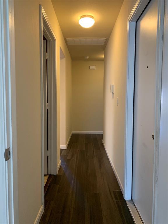 Building Photo - 352 Langely