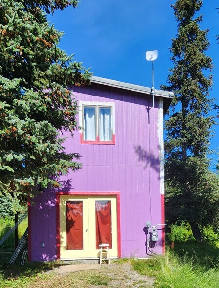 Front - To be Painted in next few weeks - 1120 Eagle View Dr