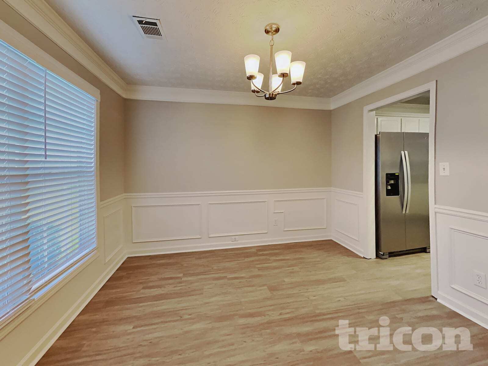 Building Photo - 1168 Olde Hinge Way