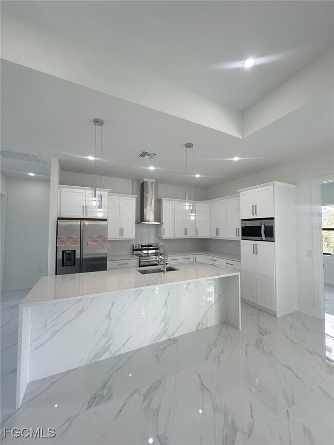 Building Photo - 1022 Candlelight Dr