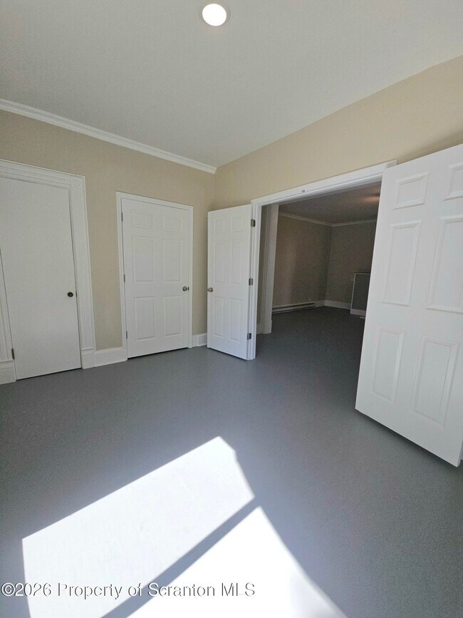 Building Photo - 1615 Monsey Ave
