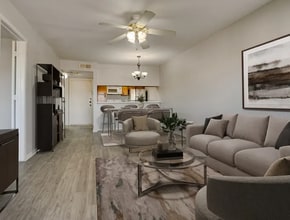 Building Photo - 3015 Walnut Bend Ln