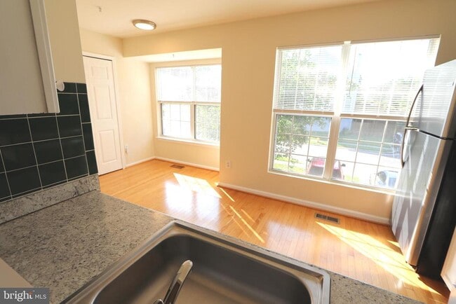 Building Photo - 2103 Brigadier Blvd