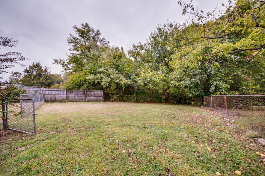 Building Photo - 3314 Mimosa Dr