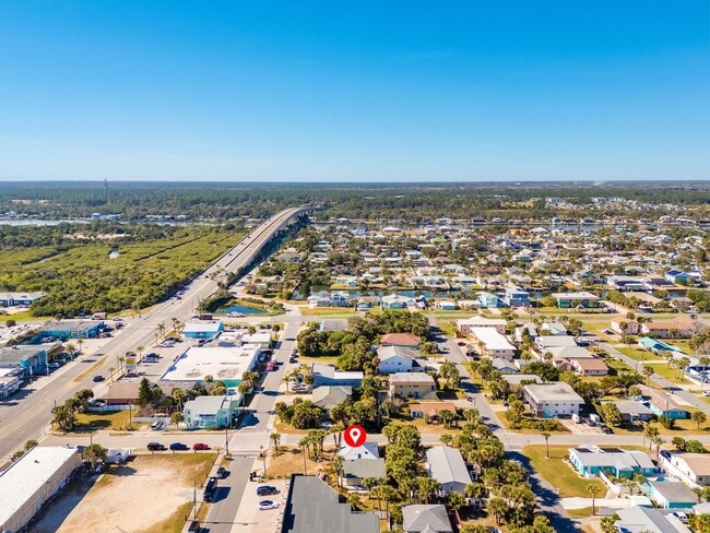 Building Photo - Historic Coquina Meets Modern Finishes 2 Bedroom 1 Bath Duplex in the Heart of Flagler Beach