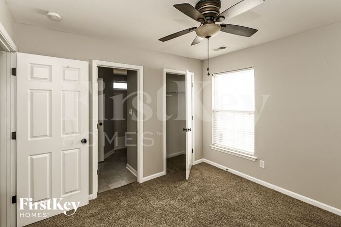 Building Photo - 7826 Cafferty Cir