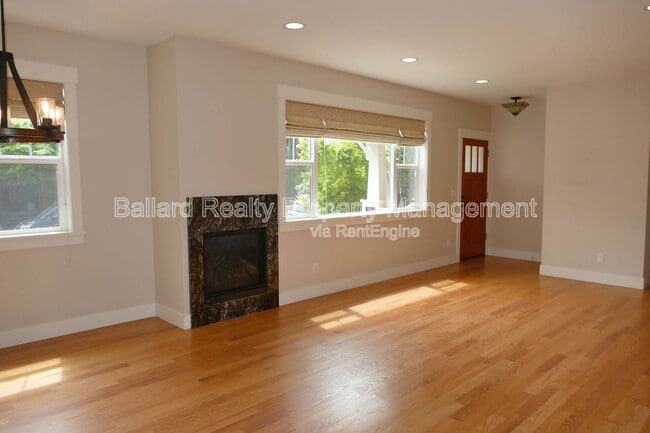 Building Photo - 3032 NW 59th St