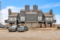 Building Photo - 11560 N May Ave