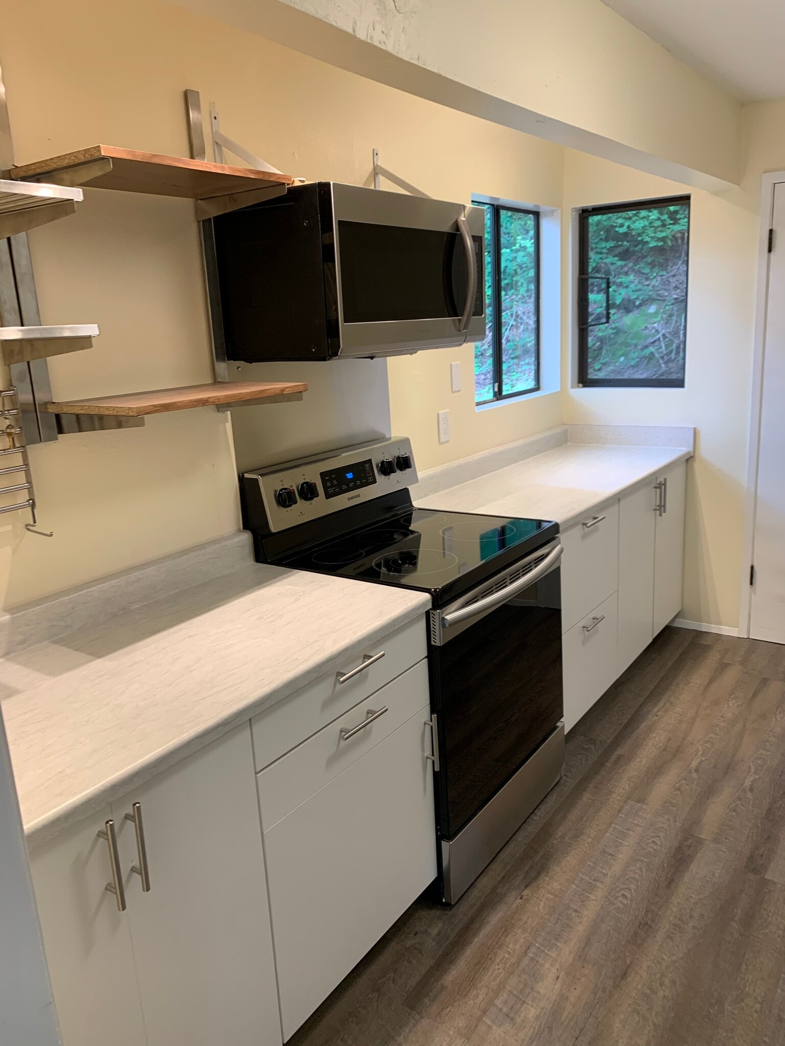 Kitchen - 19124 61st Place NE