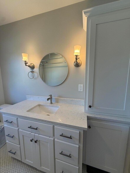 Building Photo - 206 Eveningside Dr